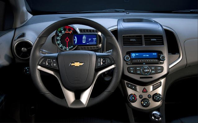 2012-Chevrolet-Sonic-Hatchback-027.jpg