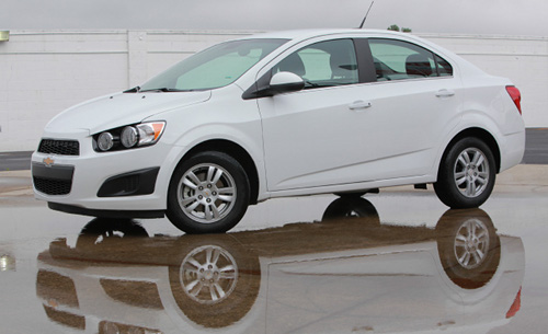 http://www.sonicownersforum.com/Pictures/First%20Drive/2012-chevrolet-sonic.jpg